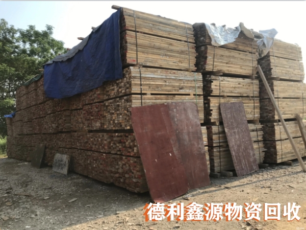 北京工地木方回收,白松木方回收,4米木方回收